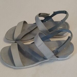 Merrel Sandal 10